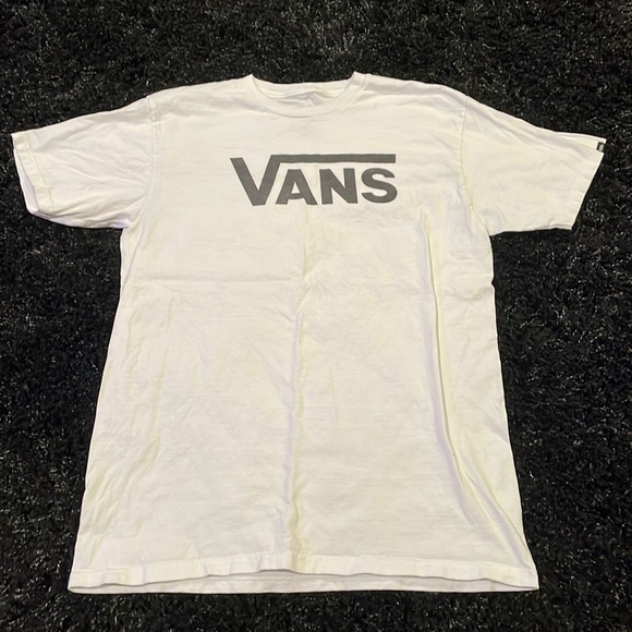Vans Other - Vans medium mens classic fit tee